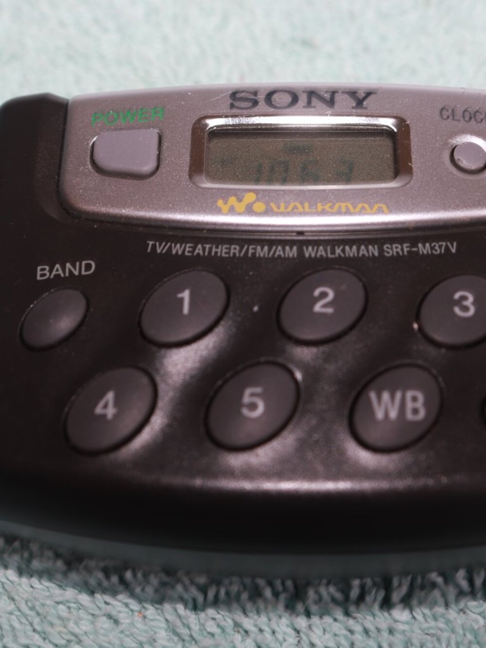 Sony Walkman AM/FM/TV/ Weather Radio SRF-M37V Clock Weather w/ Belt Clip Tested
